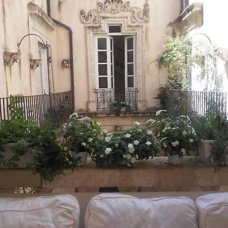 Appartement Ortigia Family House à Syracuse Extérieur photo