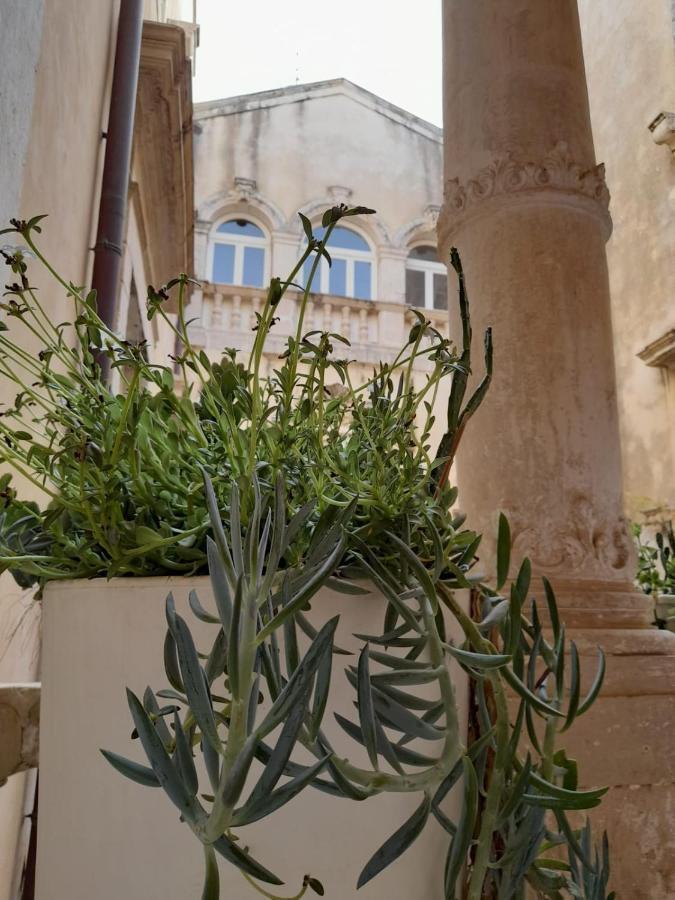 Appartement Ortigia Family House à Syracuse Extérieur photo