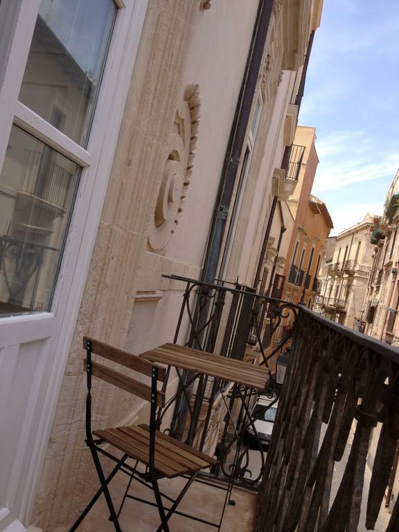 Appartement Ortigia Family House à Syracuse Extérieur photo