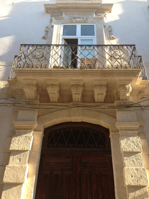 Appartement Ortigia Family House à Syracuse Extérieur photo